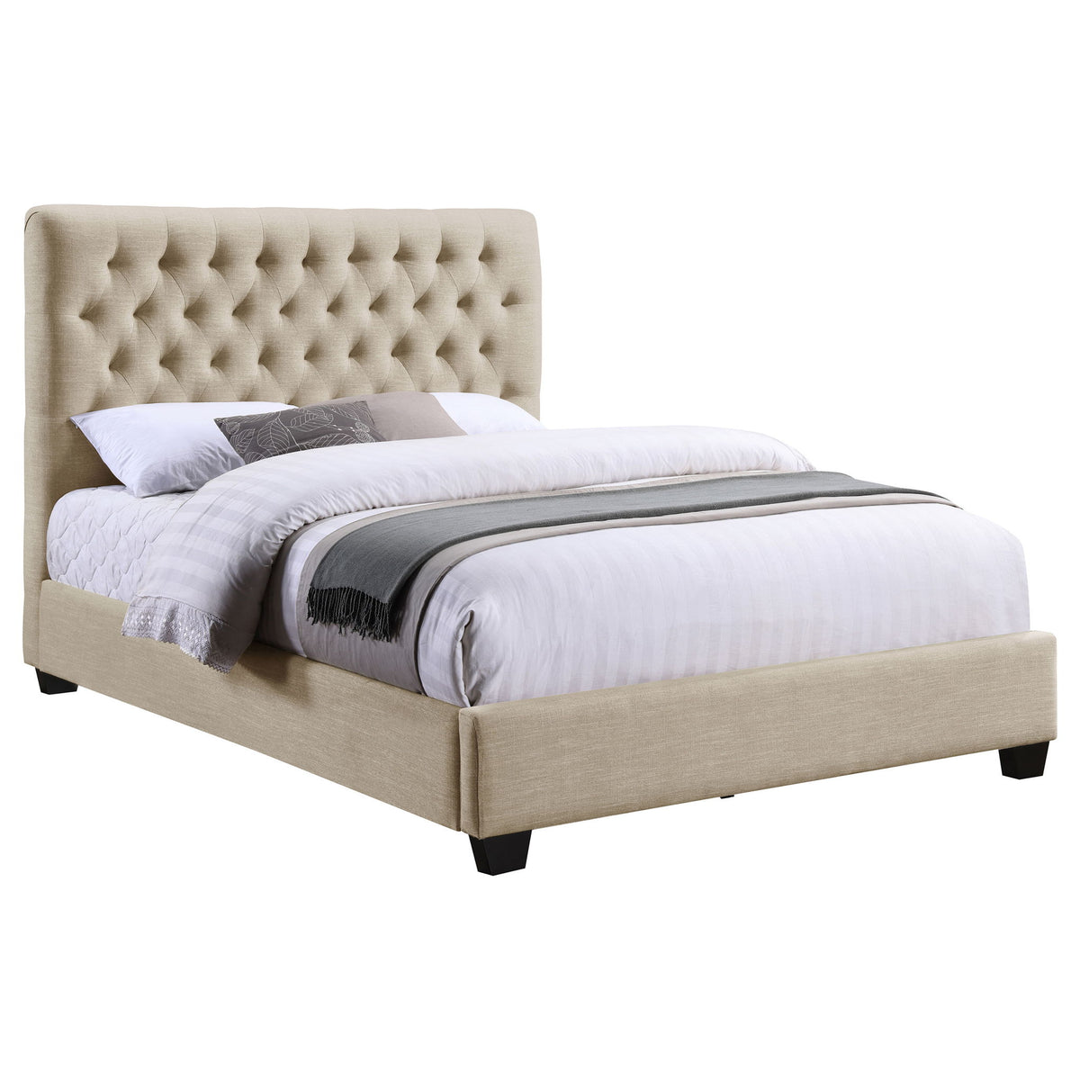 Saintes - Tufted Upholstered Wingback Bed