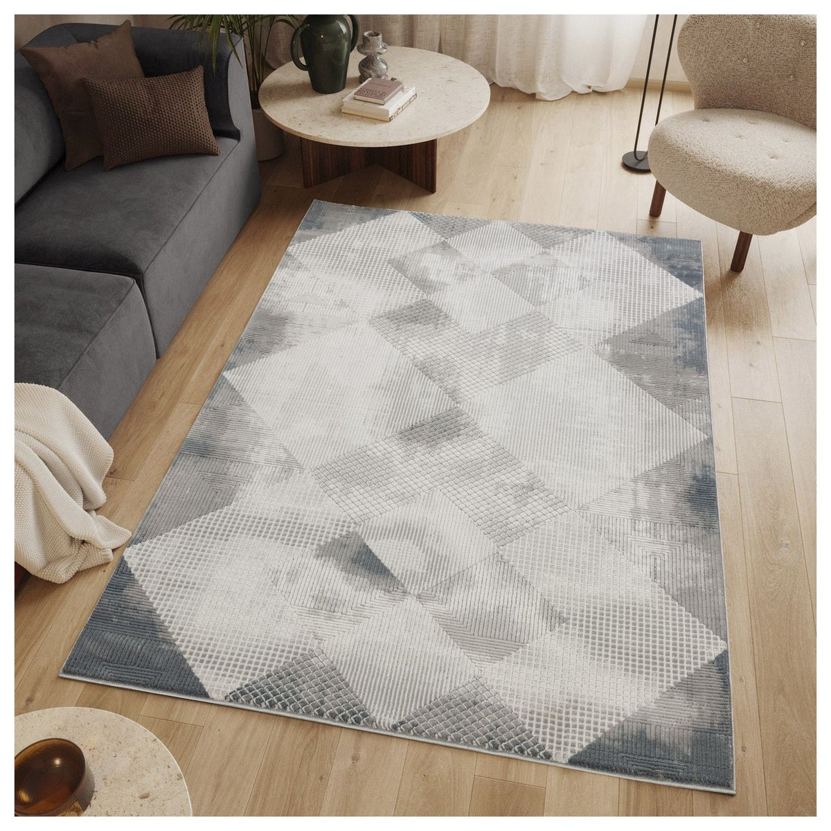 Geometrix - 5'3" X 7'3" Area Rug & Geometric, 3D Effect - Ivory / Gray - Polyester