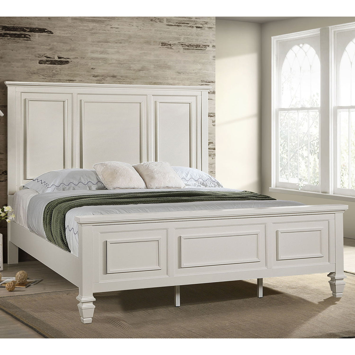 Chelema - Eastern King Panel Bed - Cream White