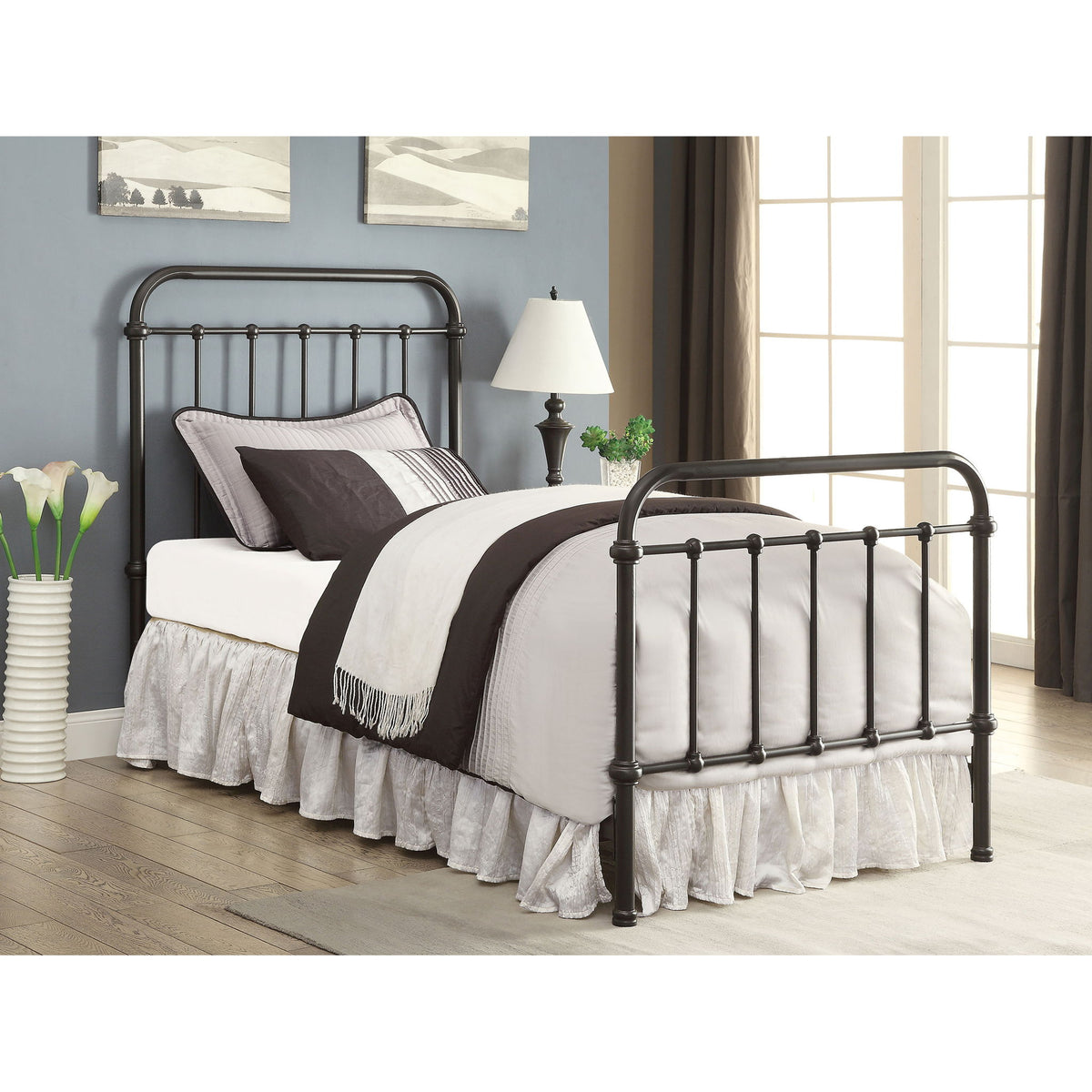 Twin Panel Bed With Ornate Design - Bronze