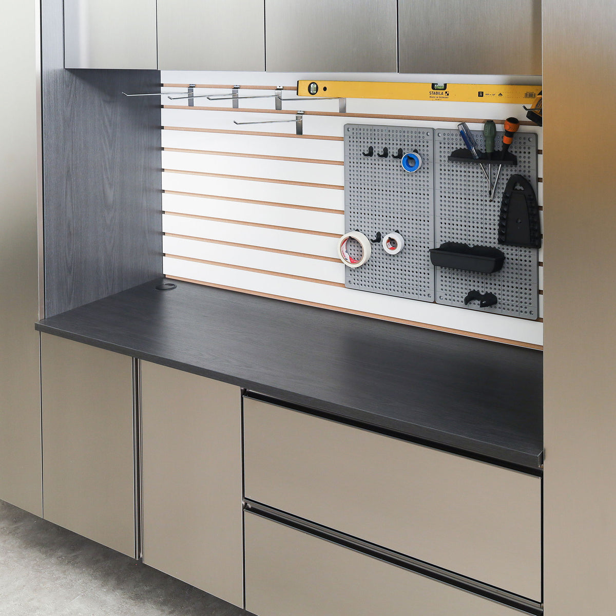 Astro Series - Work Top - Metallic Gray