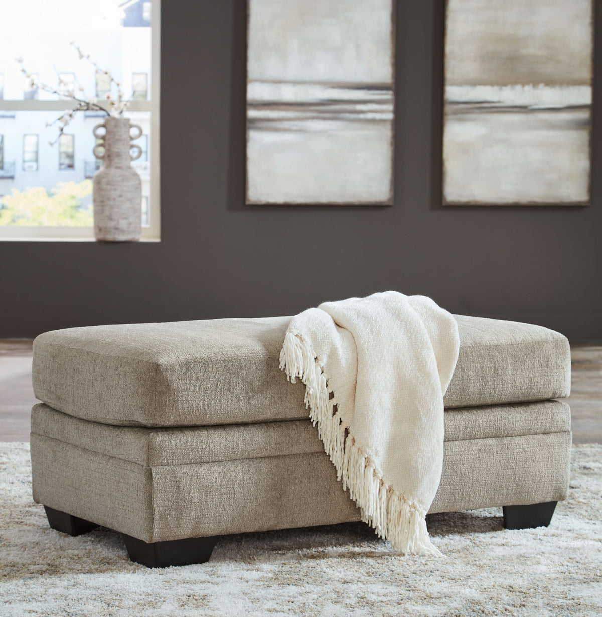 Stonemeade - Ottoman - Taupe