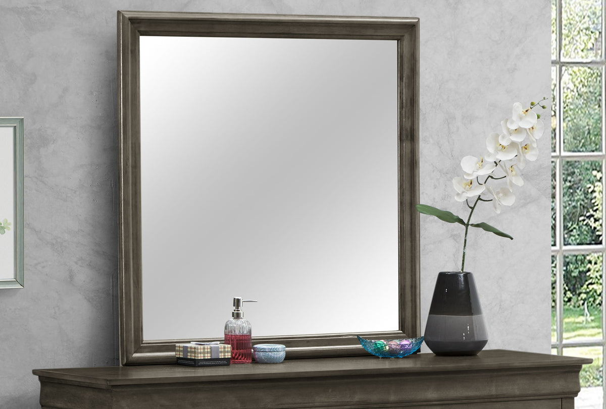 Traditional Wall Mirror For Any Space