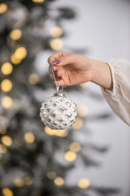 Christmas Ball Ornaments, Decorative Hanging Ball Christmas Tree Ornaments, For Holiday Party Decorations (Set of 12) - White