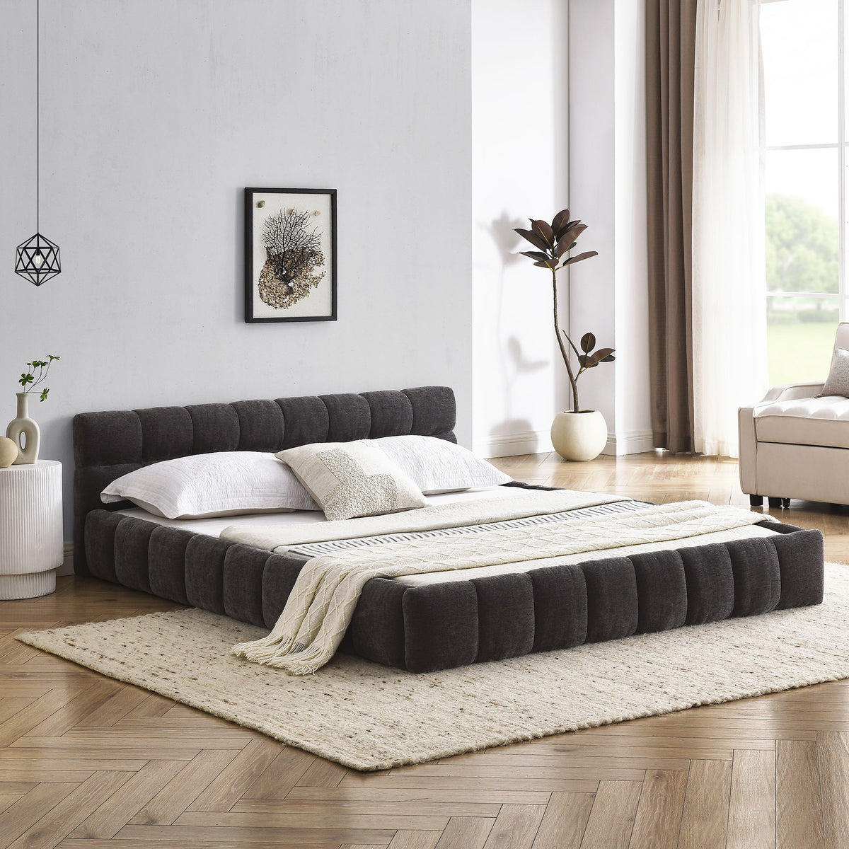 Modern Platform Bed Frame With Thick Fabric