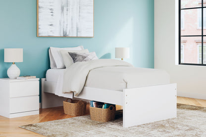 Onita - Platform Bed