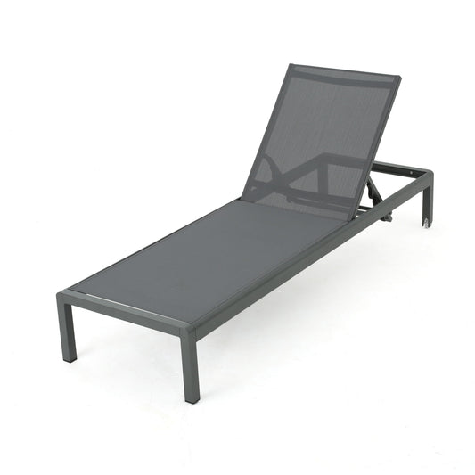 Outdoor Patio Chaise Lounge With 5 Reclining Positions