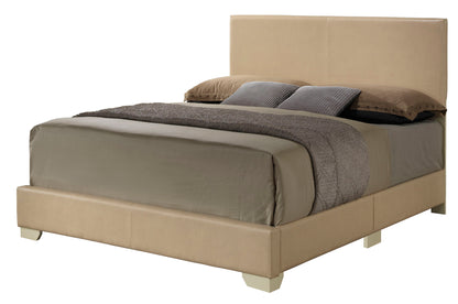 Elegant Platform Bed For Relaxed Spaces