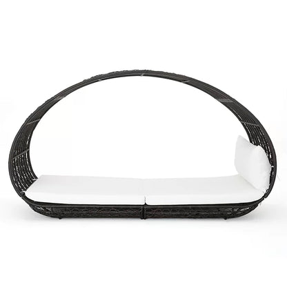 Abigal - Outdoor Wicker Daybed With Cushion