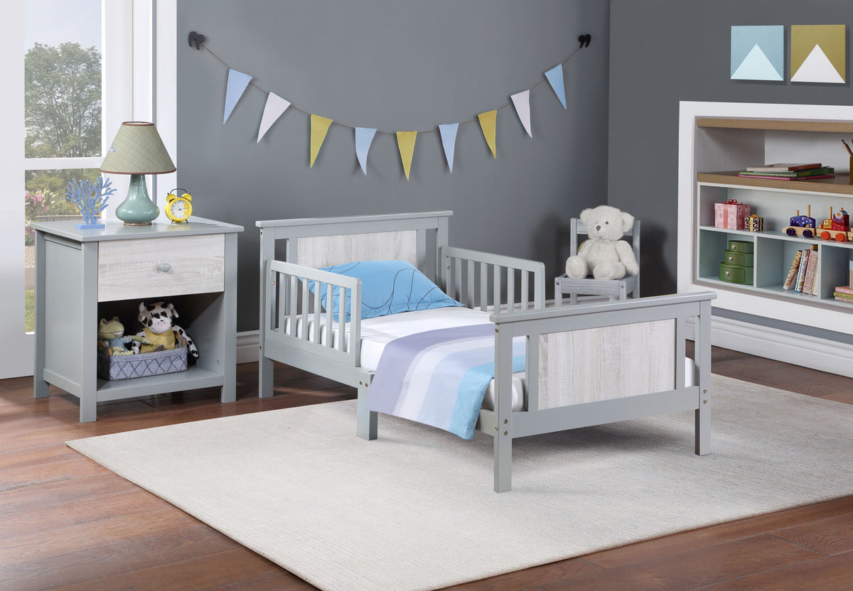Connelly - Reversible Panel Toddler Bed