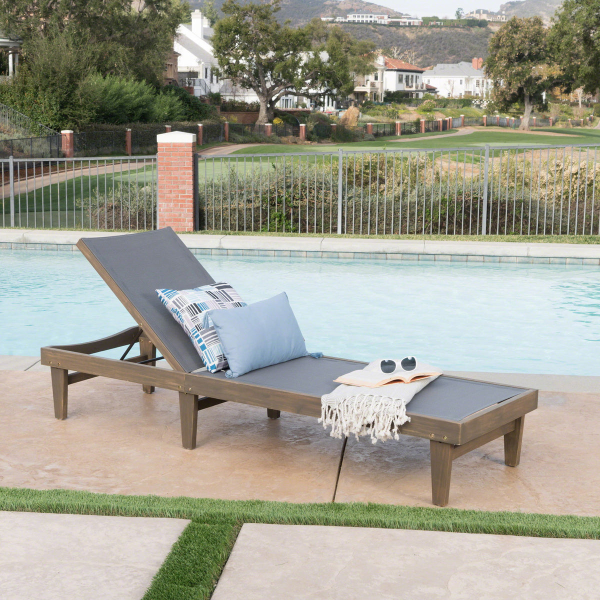 Summerland Chaise Lounge Dark Mesh Outdoor Seating - Dark Gray