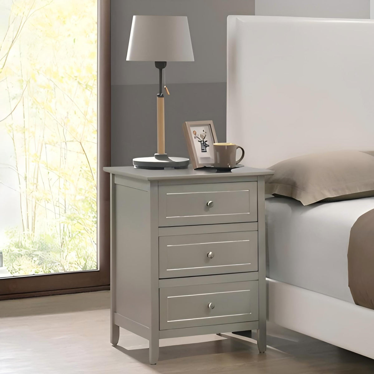 Dove Tailed Drawers 3 Drawer Nightstand