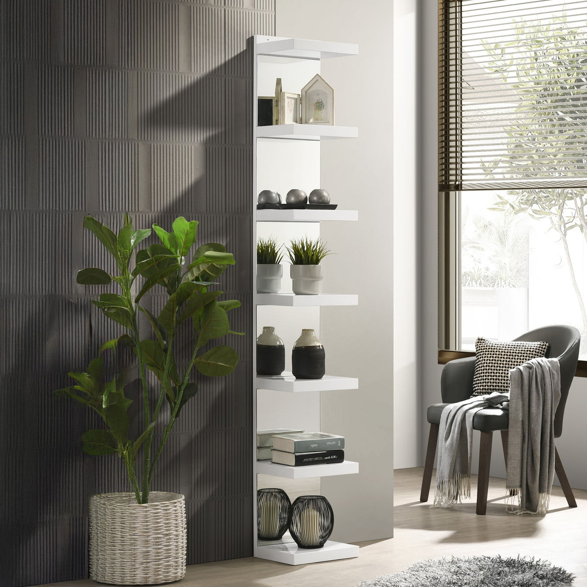 Glam Open Shelving Rack With Mirrored Back For Living Room - Cream / White