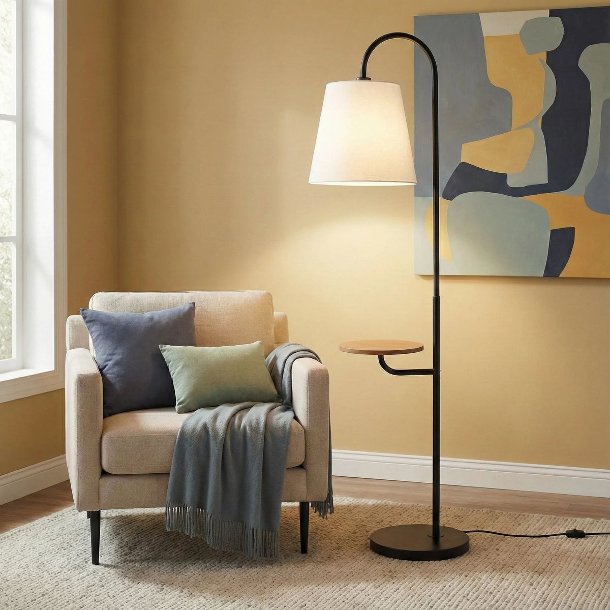 Seoul - Floor Lamp With Rotary Switch Wood Table Base - Black / White