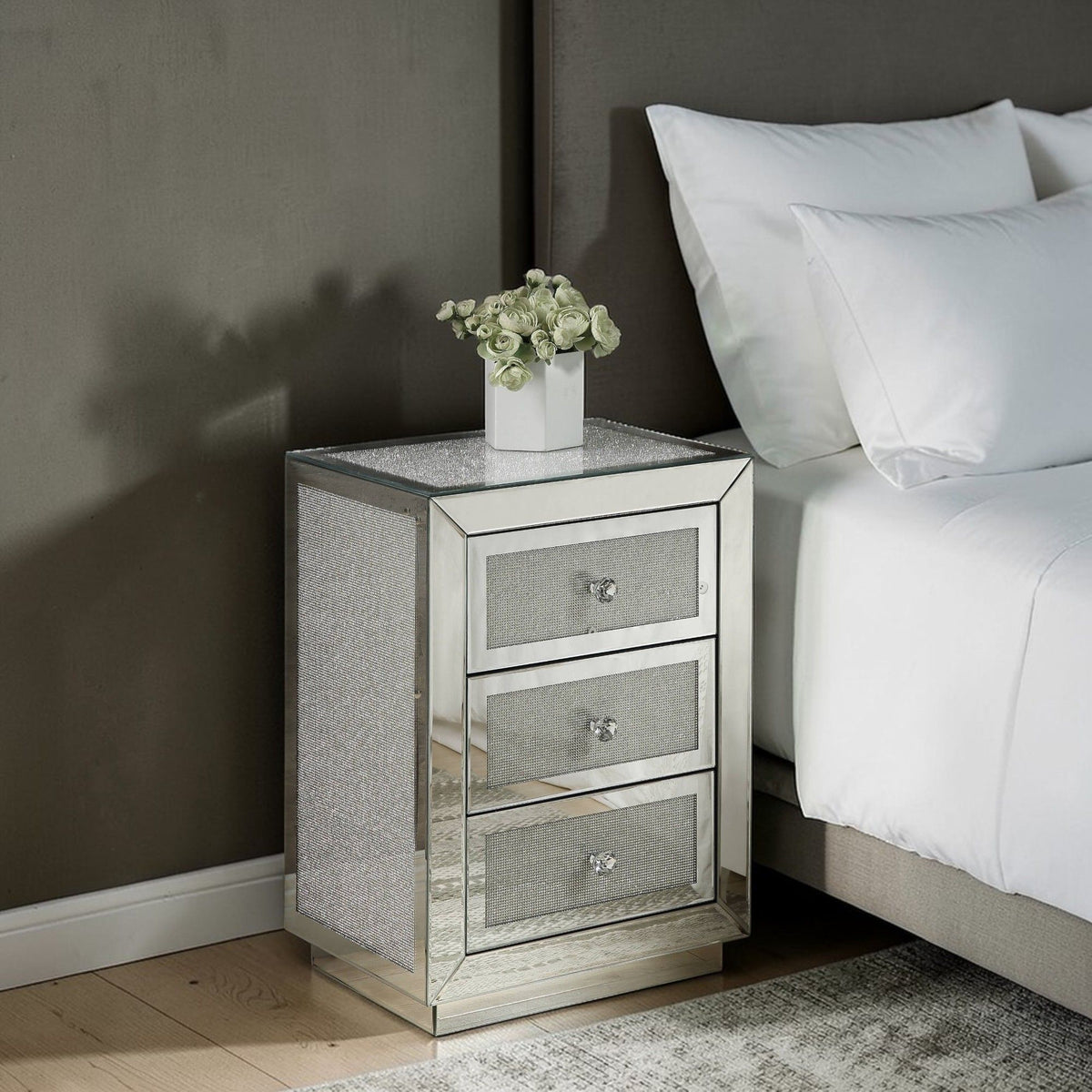 Noralie - Accent Table - Silver - Metal
