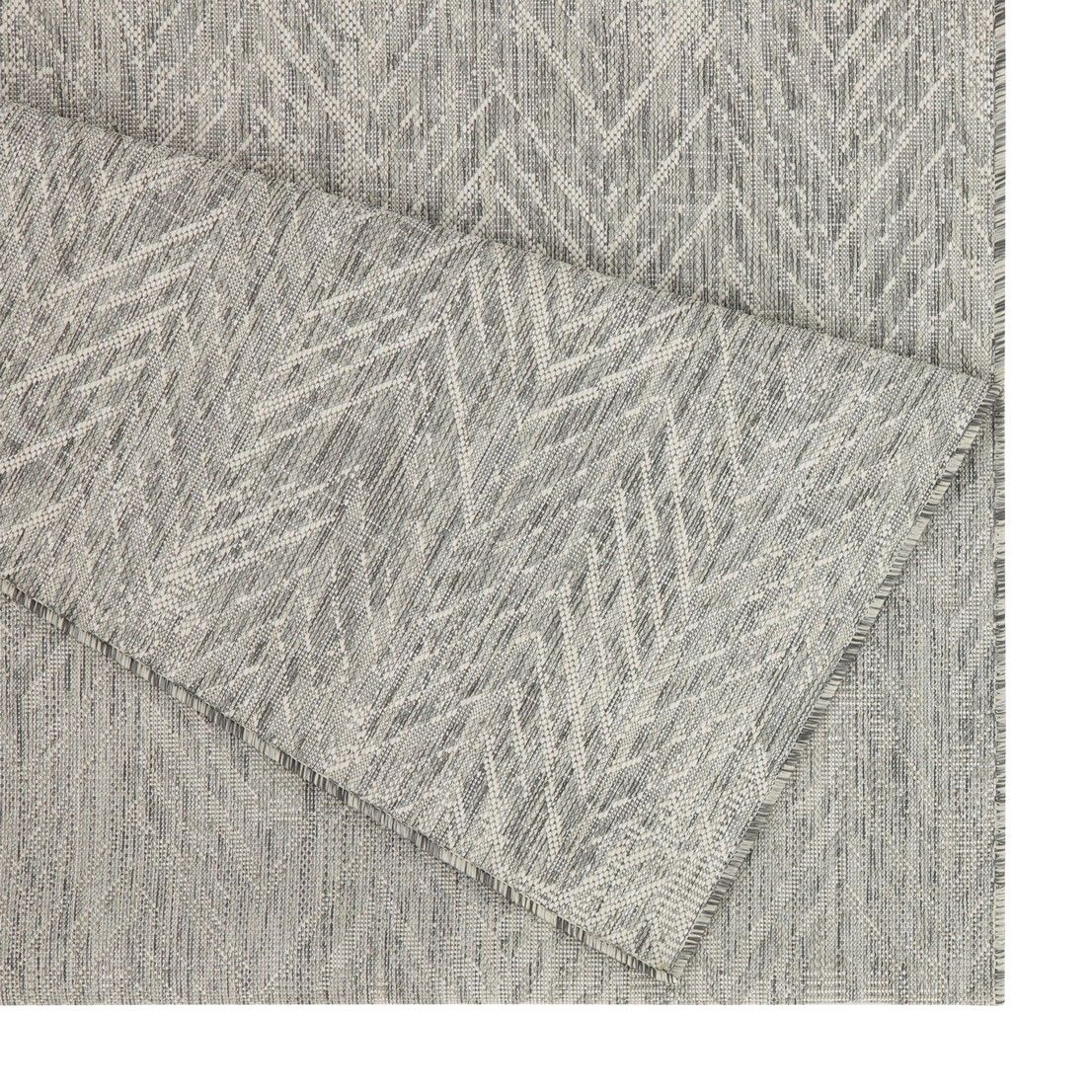 Sunshine - 5'3" X 7'3" Indoor, Outdoor Area Rug - Silver