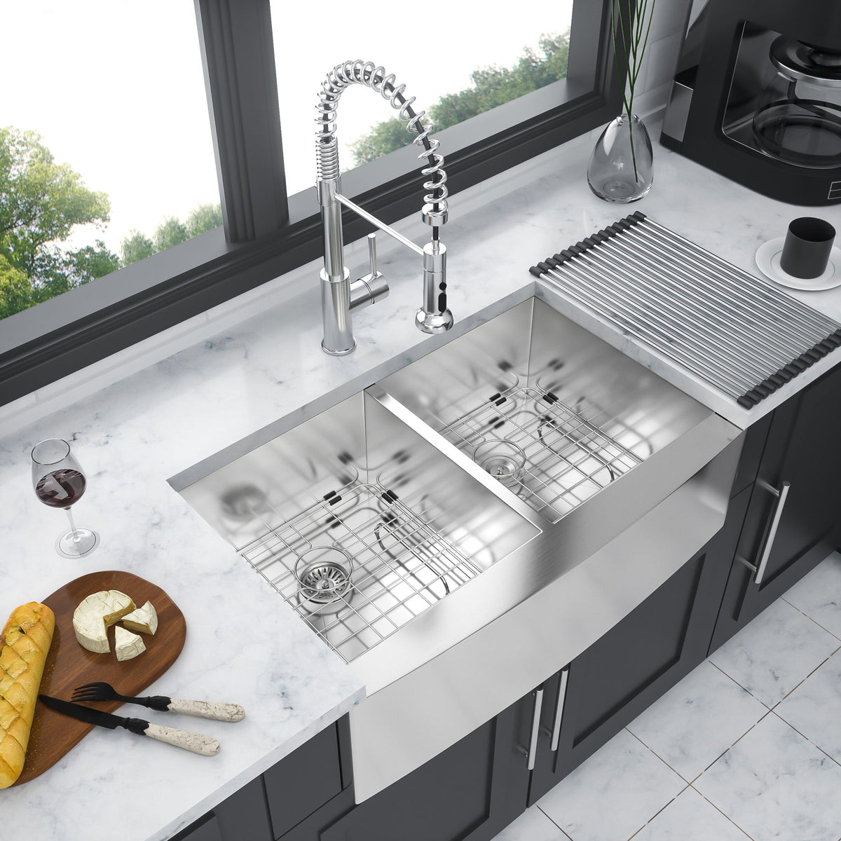 Farmhouse Double Bowl Sink With 50/50 Layout