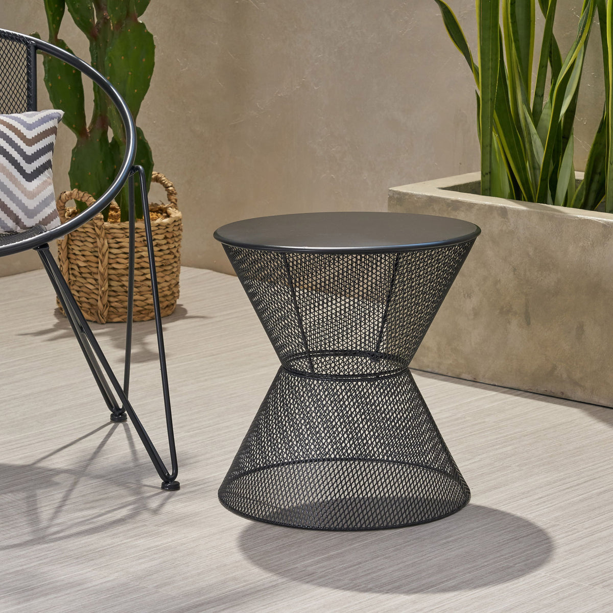 Nevada - Contemporary Side Table With Design