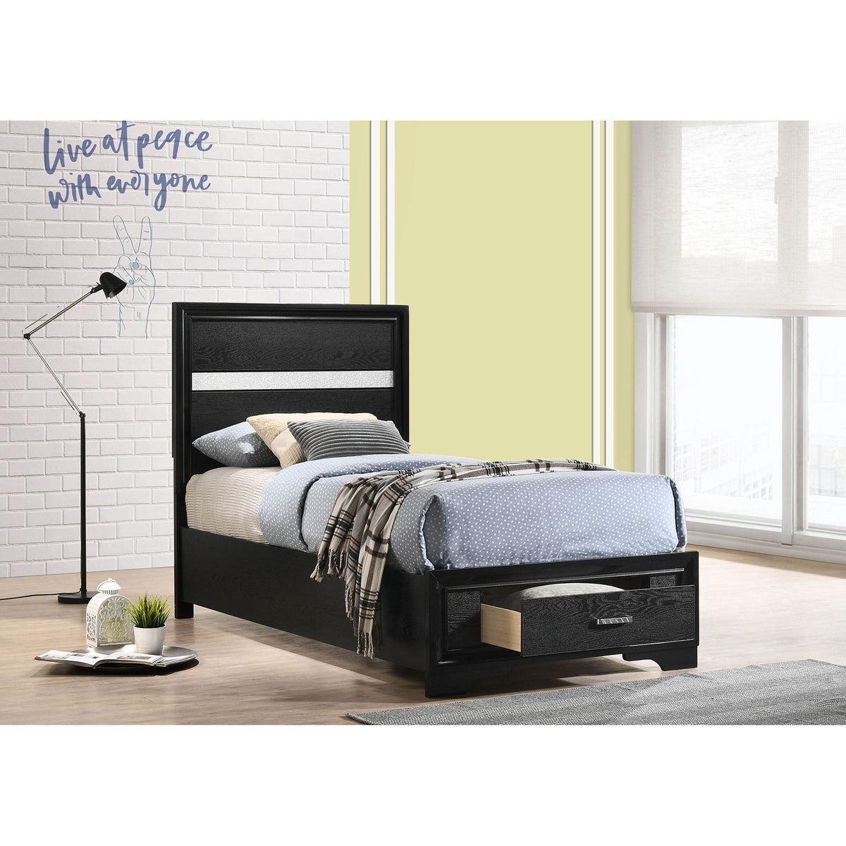 Urbana - Storage Panel Bed